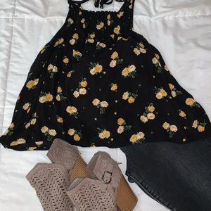 High neck Floral Hollister Top